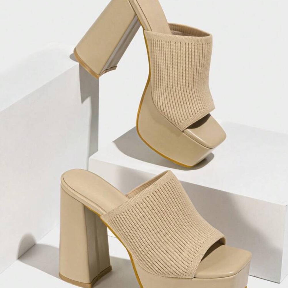 Platform Mules - Picture 6 of 6